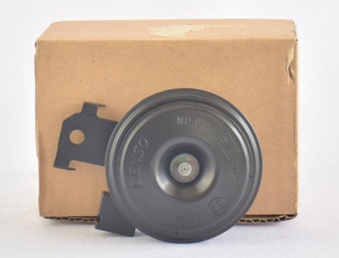 Isuzu D-Max Low Tone Horn Genuine Isuzu (IS) OEM Part No. 8-97237047-0 ( )